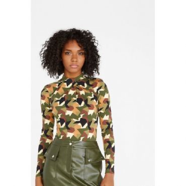 Camo bodysuit1