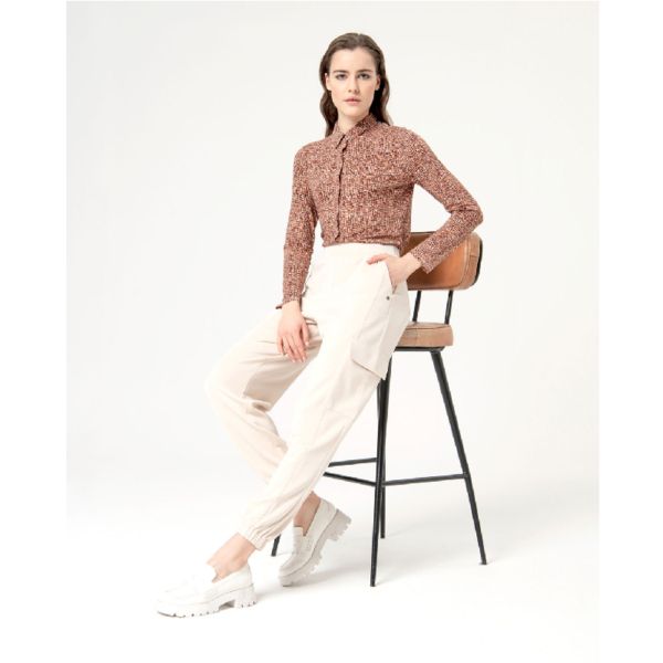 Pantalón cargo4
