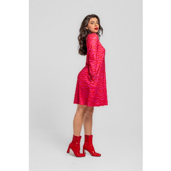 Vestido acampanado la gata con botas2