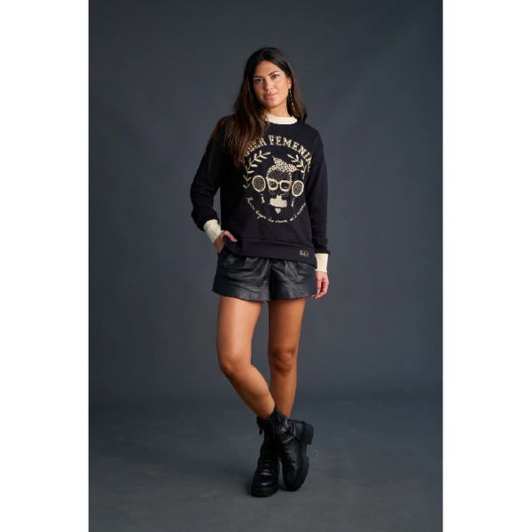 Sudadera Poder Femenino5