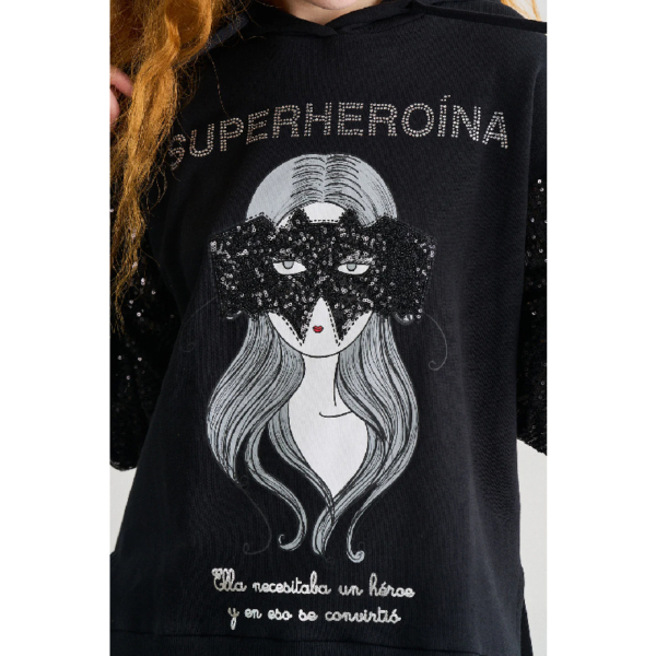 Sudadera Superheroína11