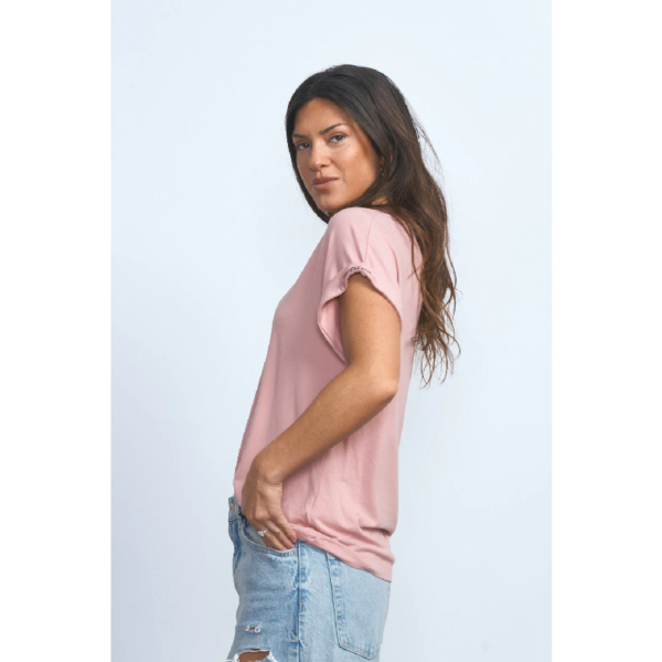 Camiseta basica rosa4