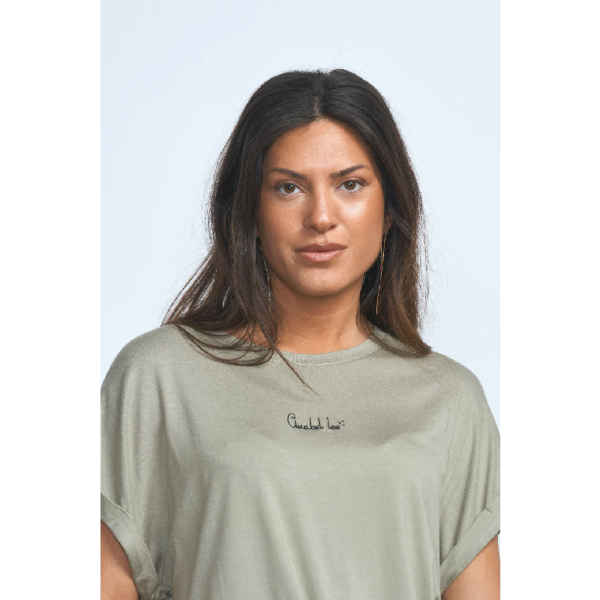 Camiseta basica verde4