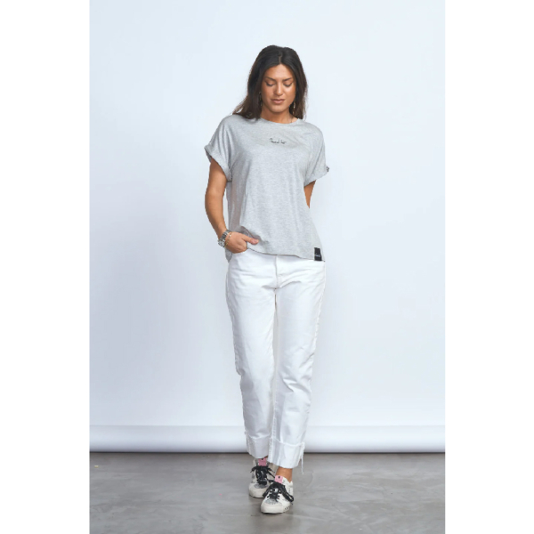 camiseta básica gris3